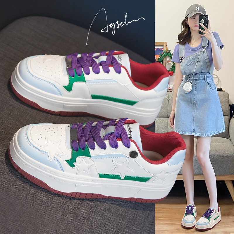 Zapatillas deportivas blancas con detalles en cuero Augu Shiden para mujer, nueva moda primavera 2026, estilo casual, suela gruesa, diseño con bloques de color.