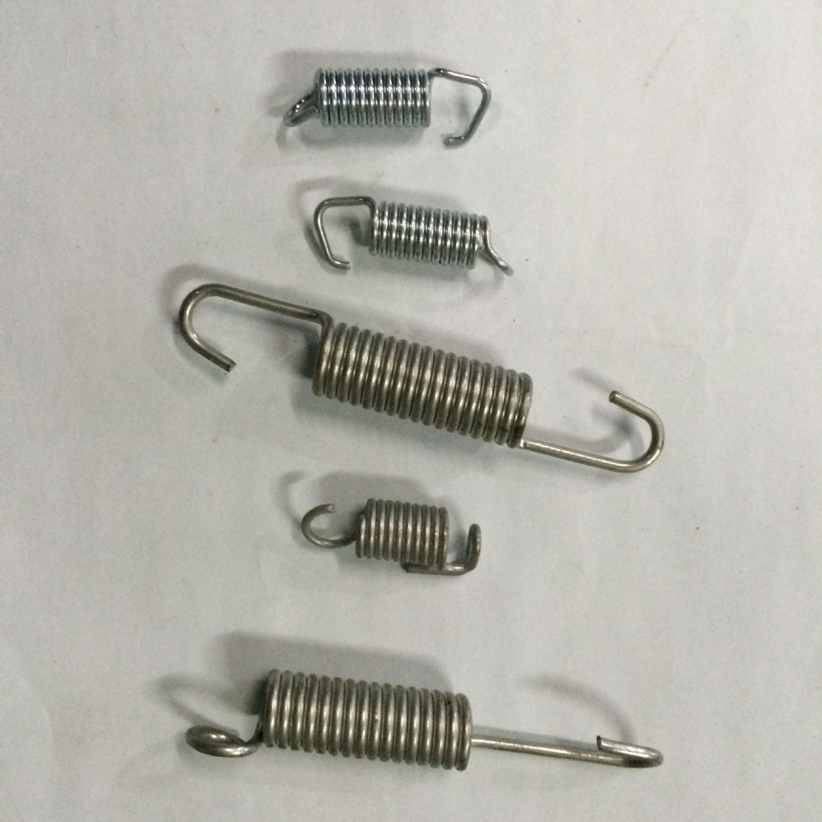 拉簧 电动车拉簧 汽车拉簧 骆驼弹簧中国品牌弹簧 厂家定 制钢丝