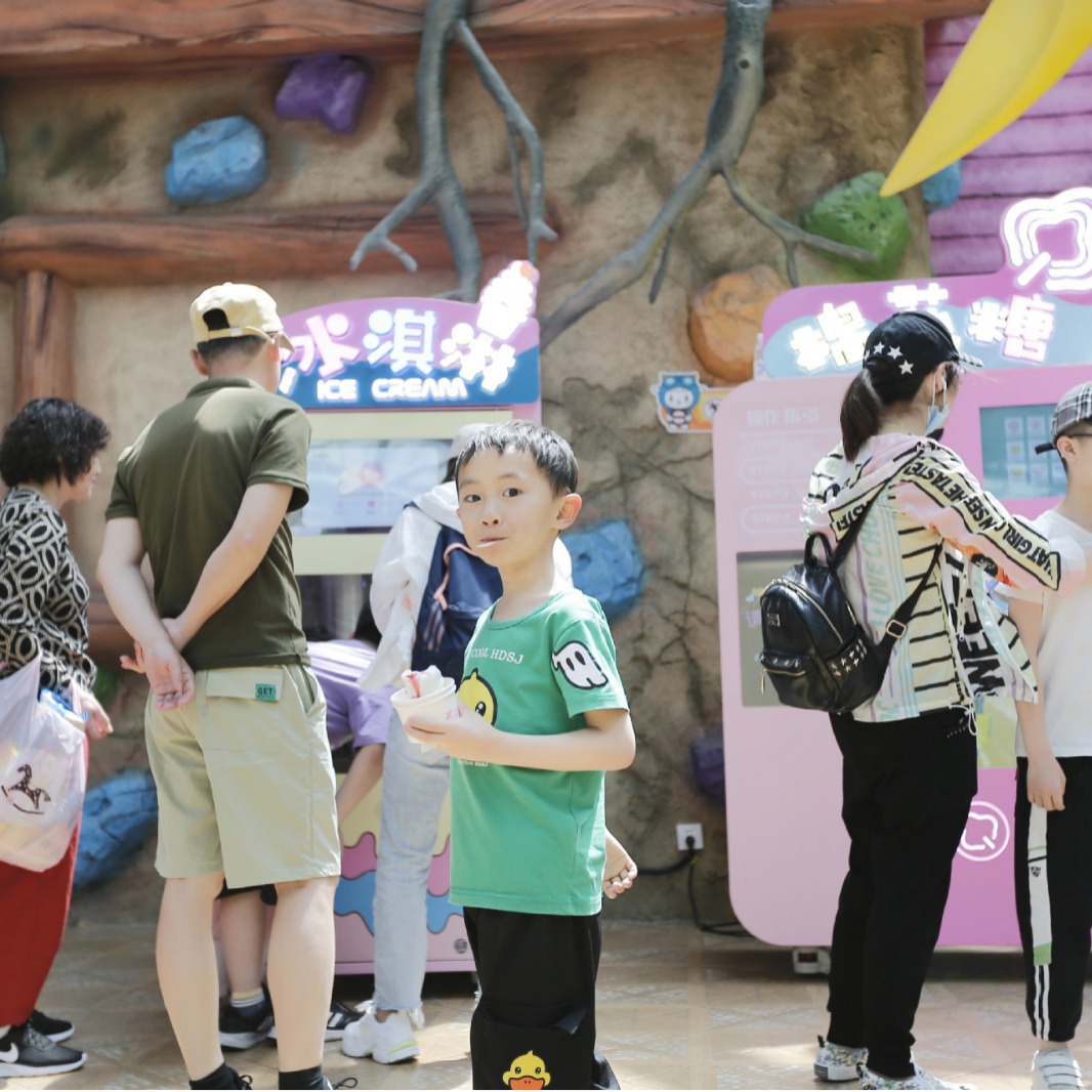 Helado automático/máquina expendedora de helados ventas directas de fábrica inteligente mantenimiento conveniente simple puesto de mercado nocturno disponible