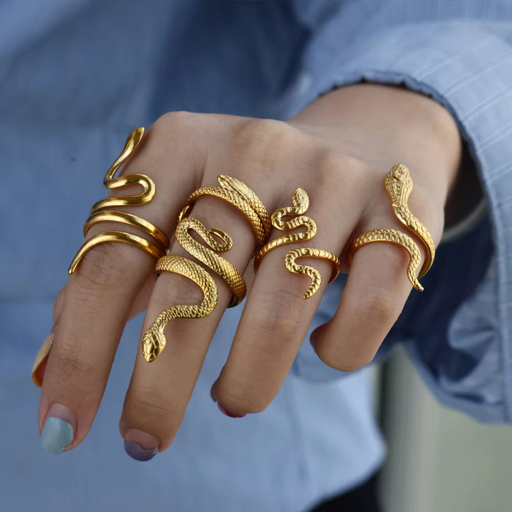 6g Weight 0.03µm Gold Plating Thickness PVD Coated Gold Plating Process 18K Real Gold Plated Plating Material Zircon Inlay Material Open Rings Classification 1 Piece Quantity Daily Occasion 304 Stainless Steel Material Snake Pattern All Seasons Season Unisex Gender Glam, Hip-Hop, Exaggerated Style Plating, Hypoallergenic Craft Glam Hip-Hop Exaggerated Snake 304 Stainless Steel Copper Plating Unisex Open Rings 无