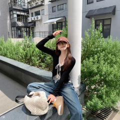 切糕自制小个子初秋新款上衣女设计感黑色拼接长袖T恤内搭针织衫