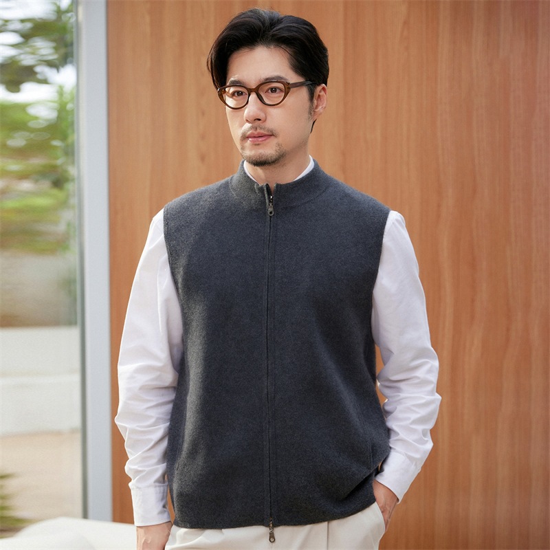 Men's cashmere vest, pure cashmere, new autumn/winter style, fashionable zipper stand collar, casual knitted warm vest, dark gray.