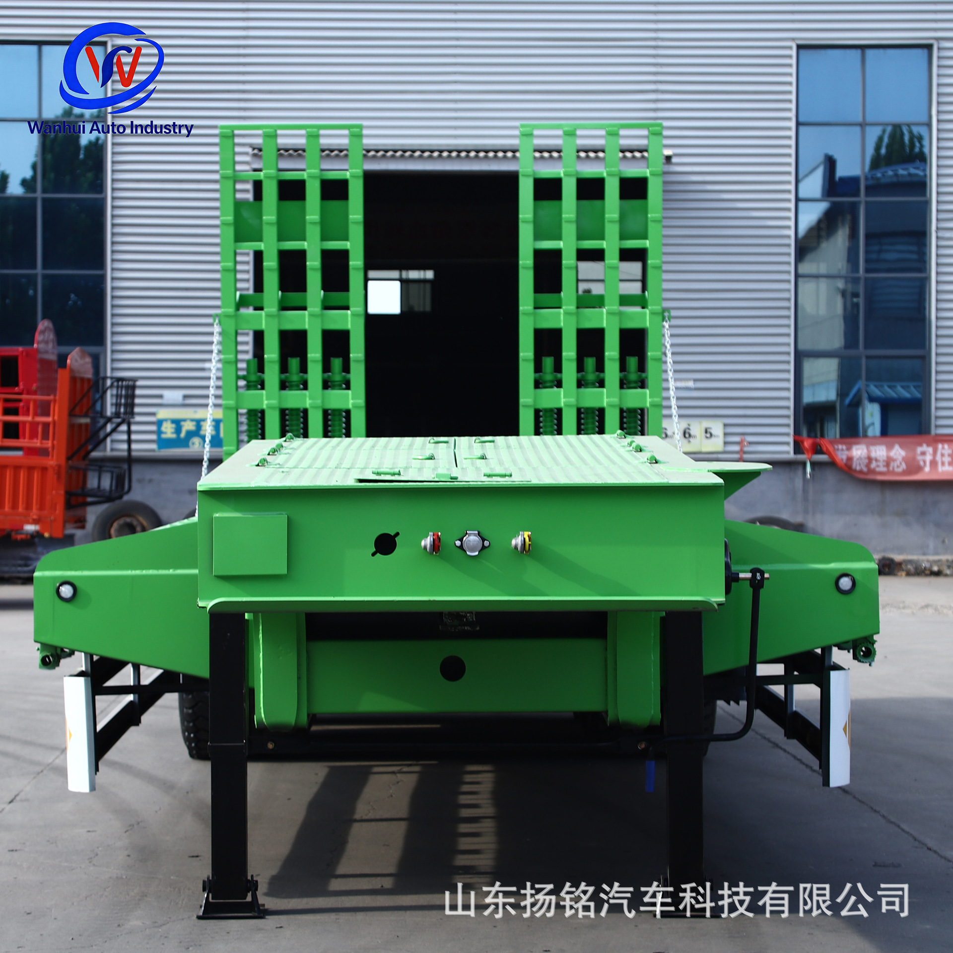 Heavy-Duty Engineering Equipment Transport Semi-Trailer with Reinforced Ladder, Suitable for Loaders, Excavators, Trailers, Etc., Supports Export