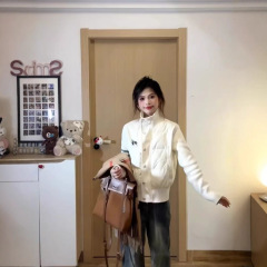 2025冬季高级感针织拼接棉服外套女设计宽松保暖高领夹棉夹克棉衣