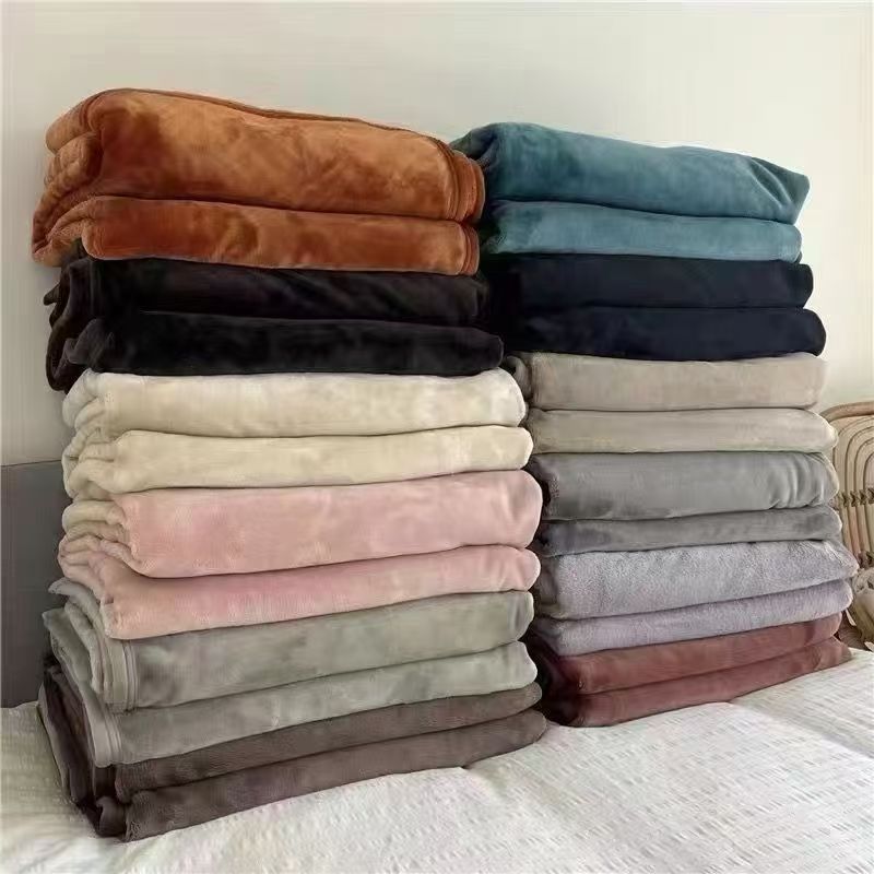 Gran cantidad de descuento de color aleatorio flange mantas de peluche coral engrosado oficina siesta cubierta mantas de piernas comercio exterior transfronterizo
