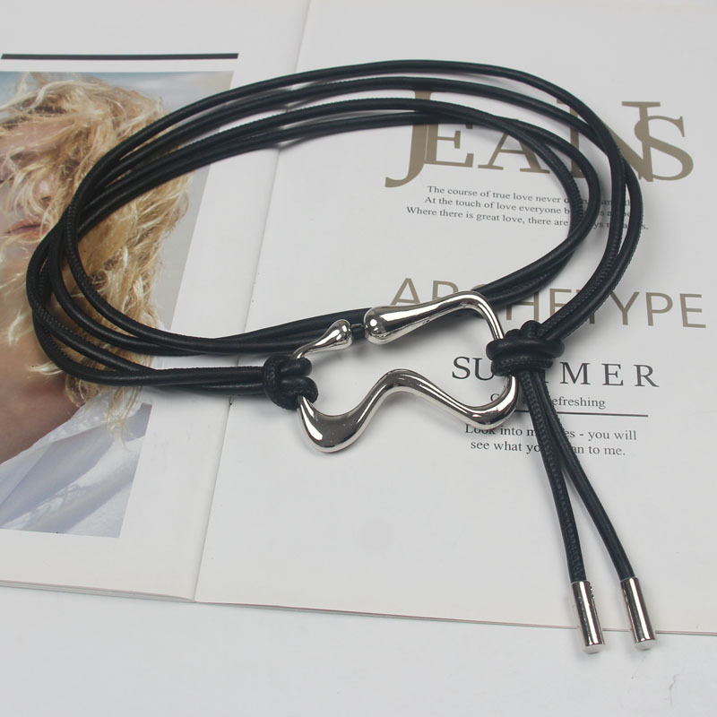 Metal Hook Leather Rope Belt Women's Waist Rope with Skirt Sweater Down Jacket Coat Fashion Show Style All-match Waist Cover