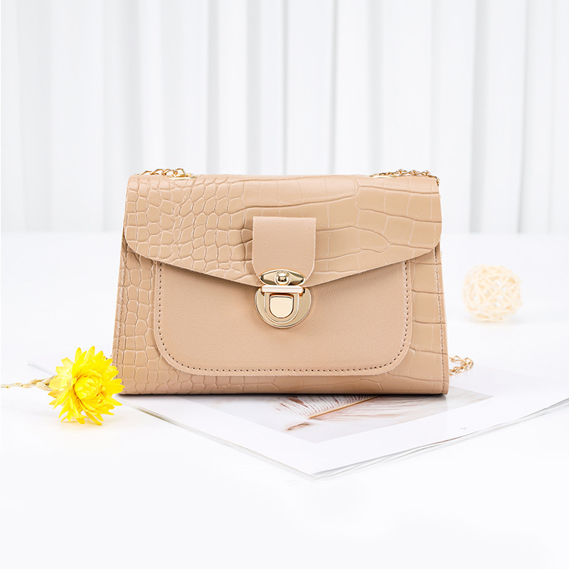 2022 nuevo bolso de mujer simple de moda bolso de hombro bolso de cadena fuente de fábrica de cabello recto image 13