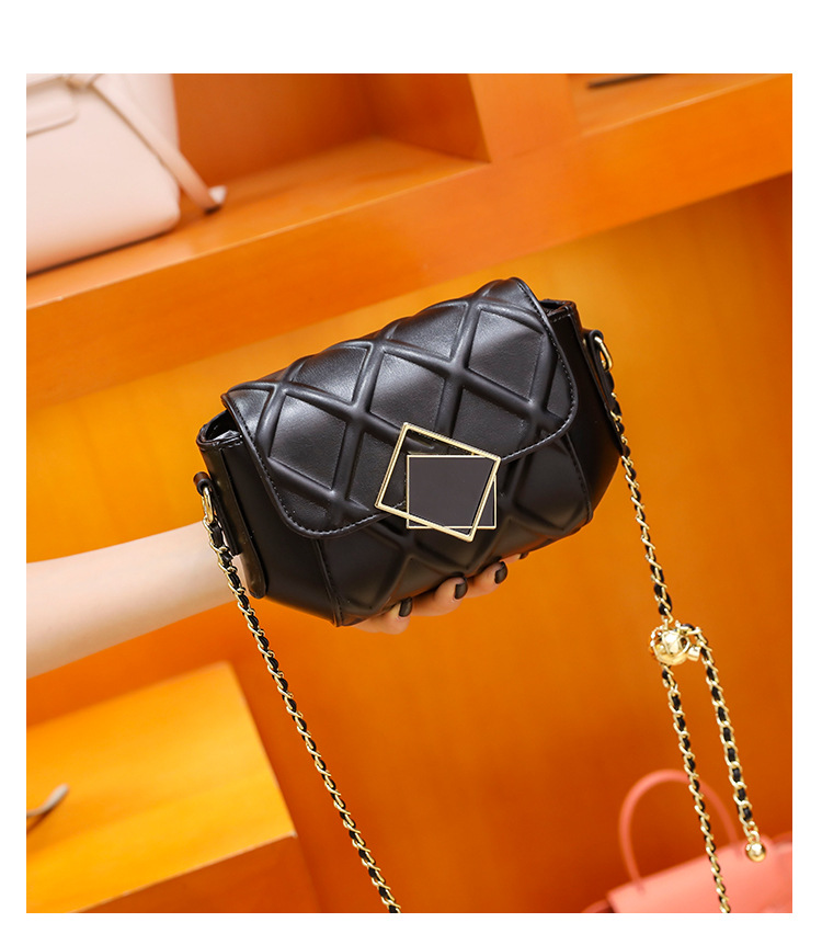 Women's Single Shoulder Messenger Bag With Rhombus Pattern Gold Chain_voghion.com