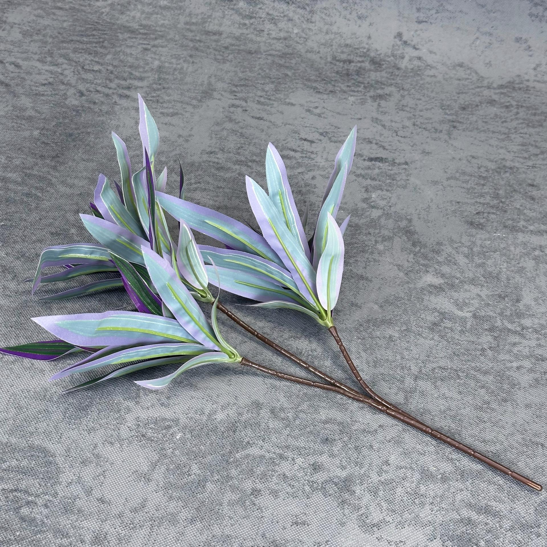 Planta Artificial de Lirio de Bambú con Borde Dorado de 3 Cabezas de PU para Bodas y Decoración del Hogar image 4