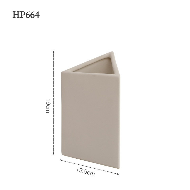 HP664 botella triángulo oblicuo blanco lechoso