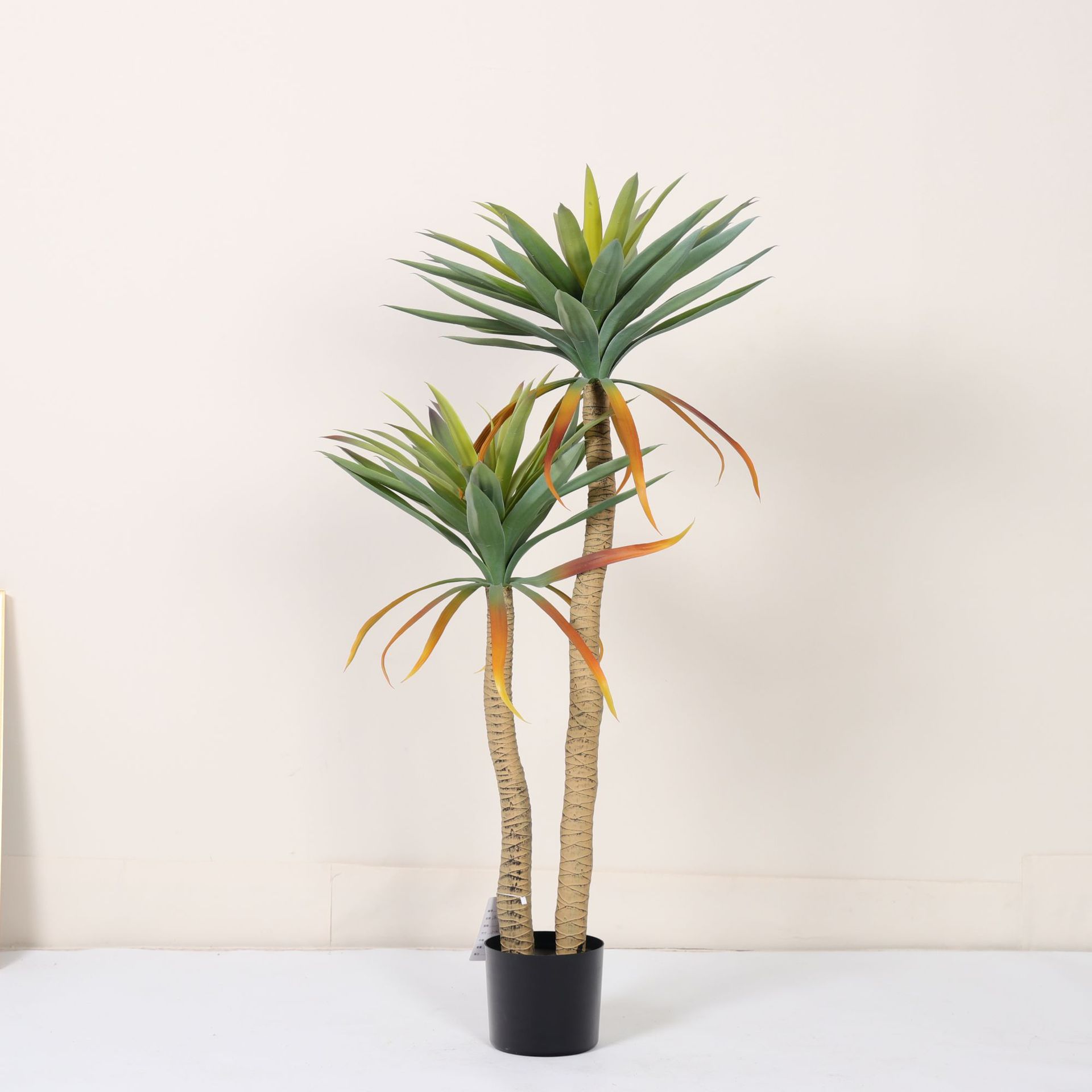 Planta en maceta de agave de simulación a gran escala, planta verde de simulación, decoración de piso interior, paisajismo de plantas tropicales biónicas