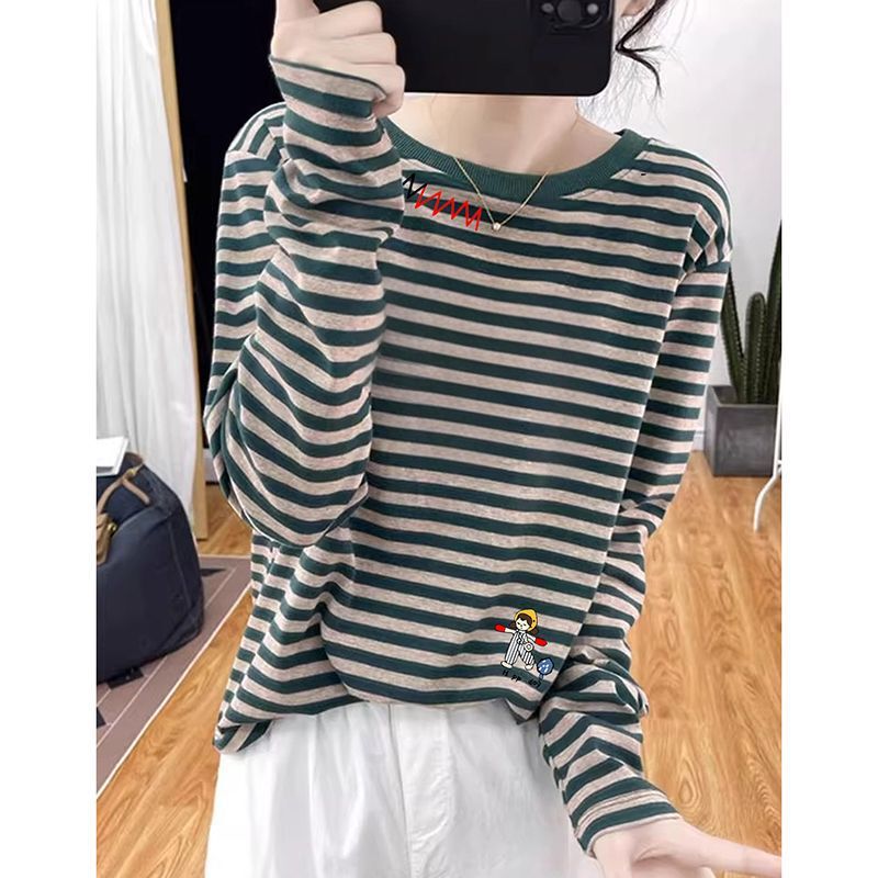2026 Autumn/Winter Green Striped Casual Base Shirt for Petite Women, Vintage Relaxed Long-Sleeve T-Shirt