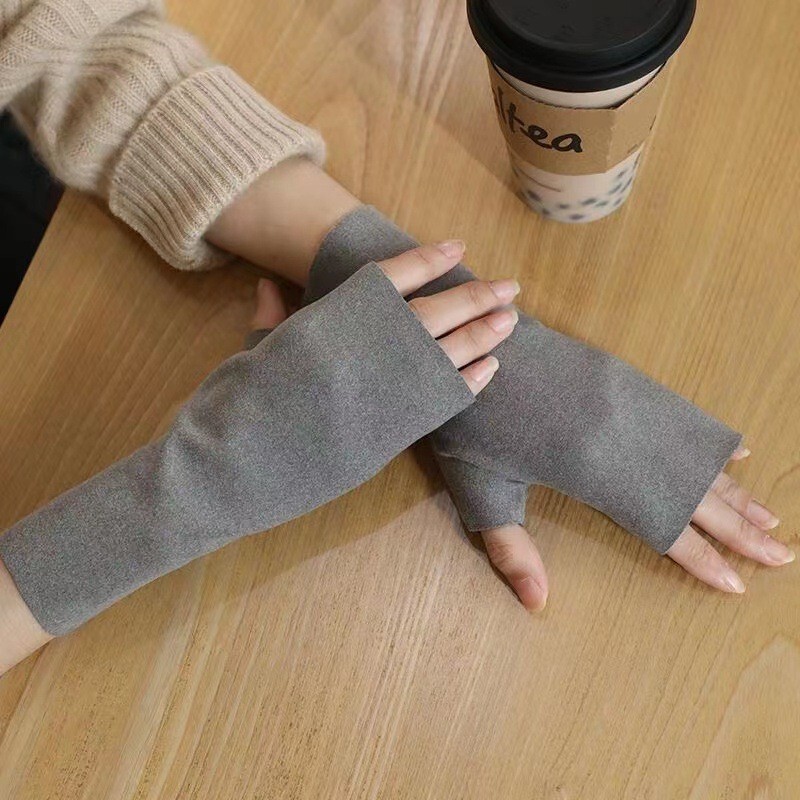 Half finger gloves female winter self-heating de Velvet typing student writing leakage finger fleece-lined warm exposed five finger wristband