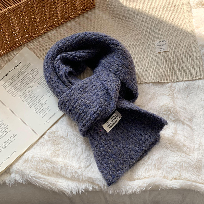 2025 bufandas transfronterizas de invierno femeninas de alto nivel nuevo lujo ligero coreano Angela bufandas de punto rojas bufandas al por mayor