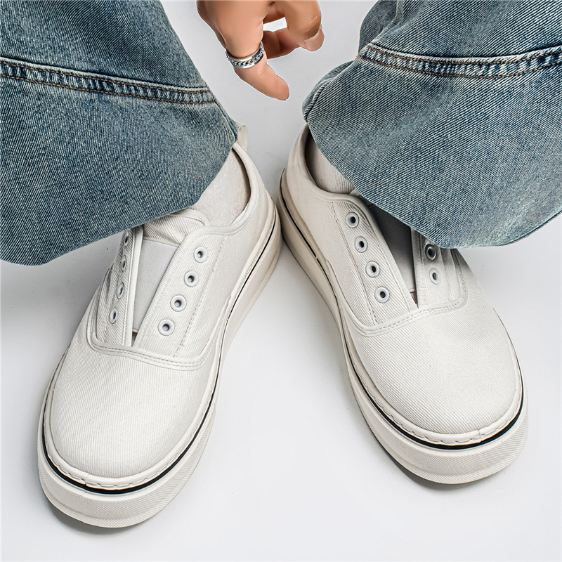 European Men's Shoes 2026 Summer New Model Breathable Casual Shoes Lightweight Comfortable Slip-On Low-Top Sneakers European Men's Shoes 2026 Summer New Model Breathable Casual Shoes Lightweight Comfortable Slip-On Low-Top Sneakers
