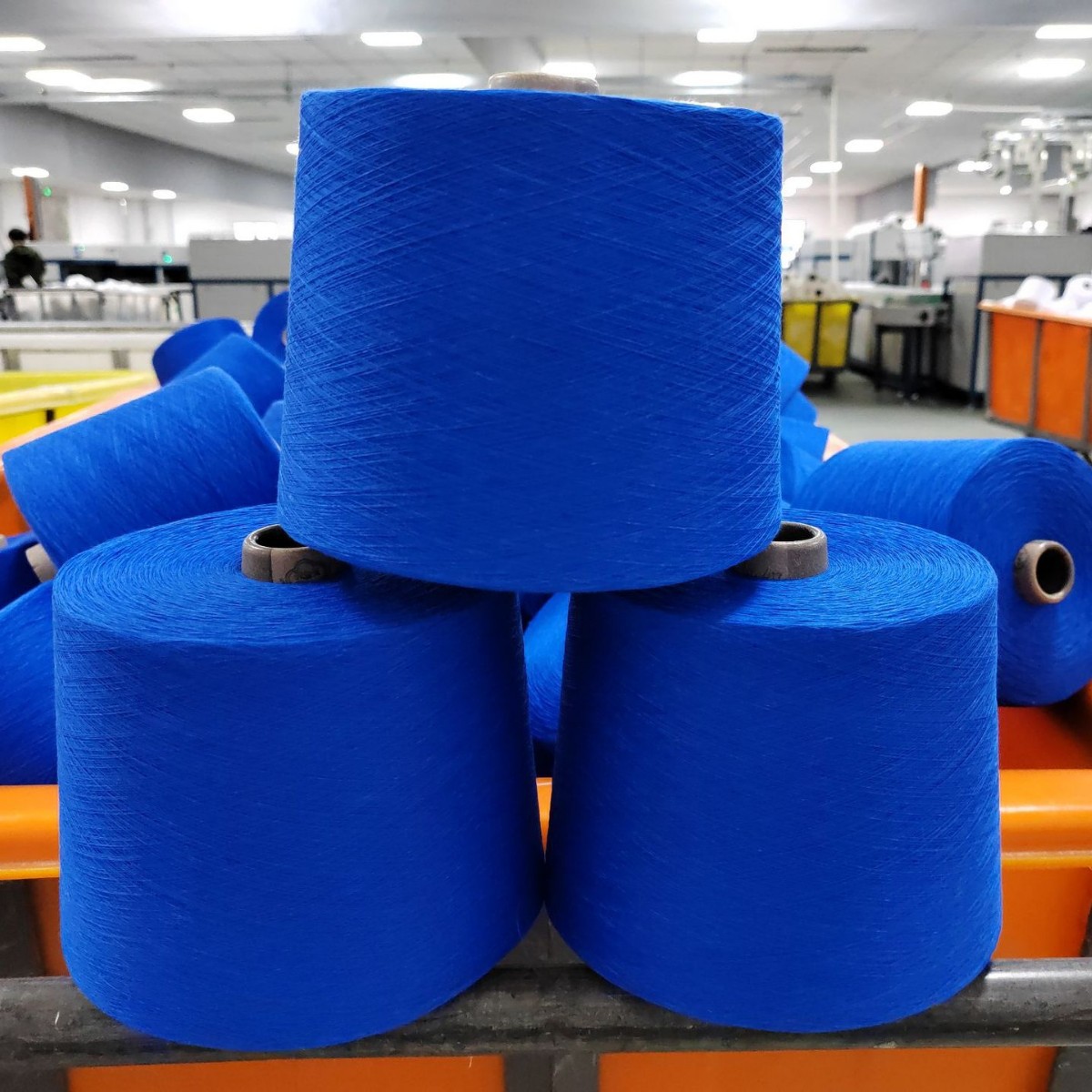 色纱现货 21支32支精梳纯棉线 彩色棉纺纱 袜子纱 毛巾纱 富春纱