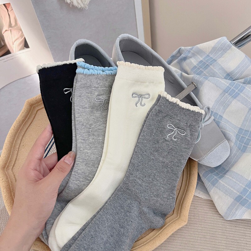 silver Embroidered Bow Lace Socks Boneless Stacks Breathable Cotton Mid-length Socks Ballet Style Grey Socks for Women