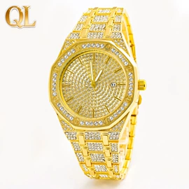 项链;手链;石英表