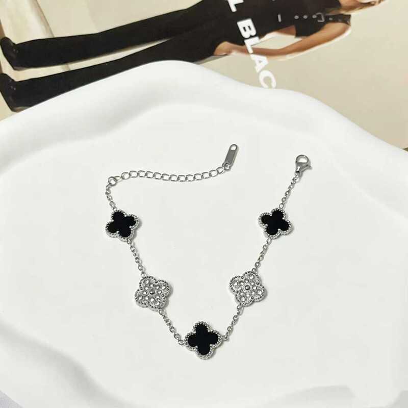 13MM18K stainless steel non-fading diamond bracelet, light luxury four-leaf clover double-sided diamond bracelet, panda bracelet