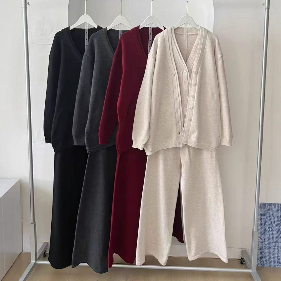 针织套装女2025秋冬毛衣外套＋马甲＋阔腿裤三件套慵懒风通勤穿搭