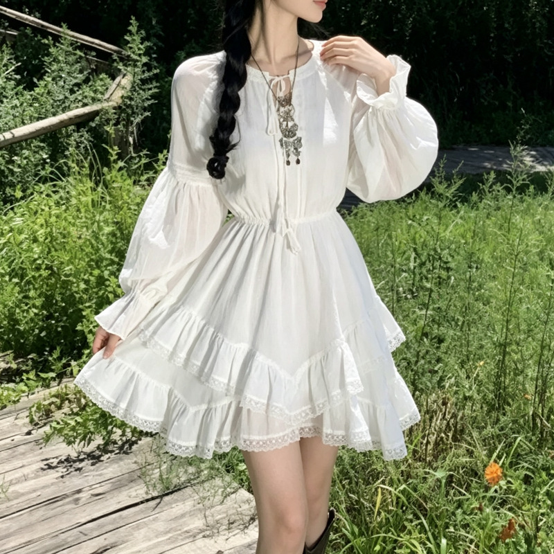Bohemian short skirt for women, long-sleeved white dress for travel and photography in the western Sichuan grasslands, exotic style white fairy dress