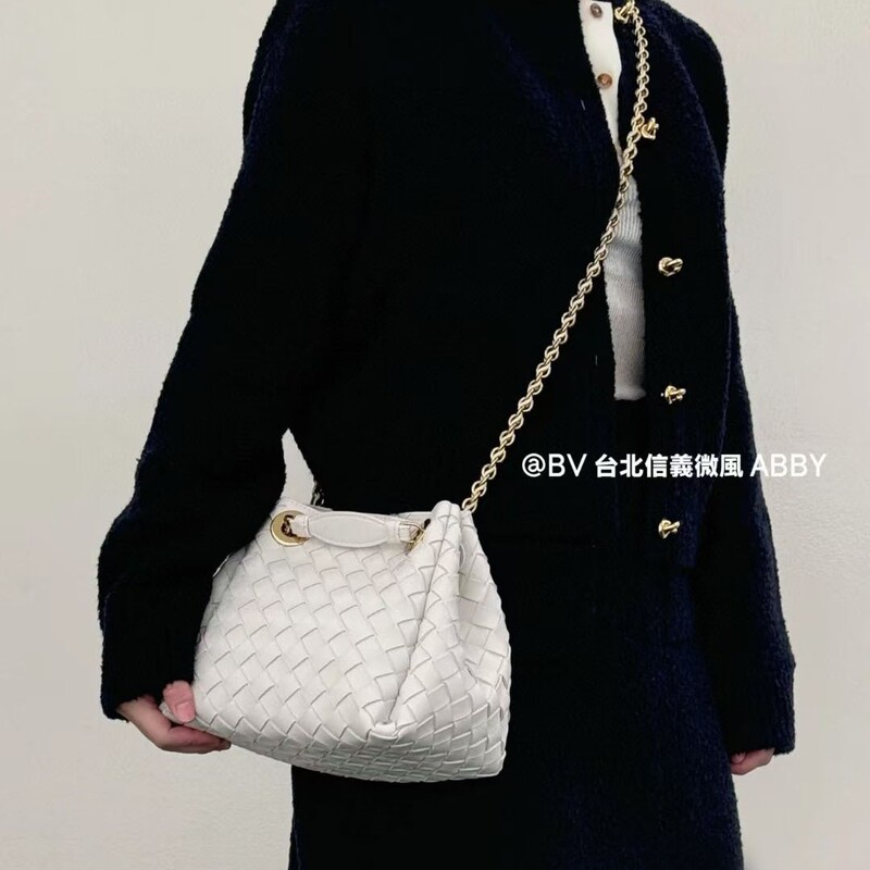 2025 Summer New Bv Woven Bag Parachute Bag Crossbody Handbag Large and Small Sizes Versatile and Fashionable