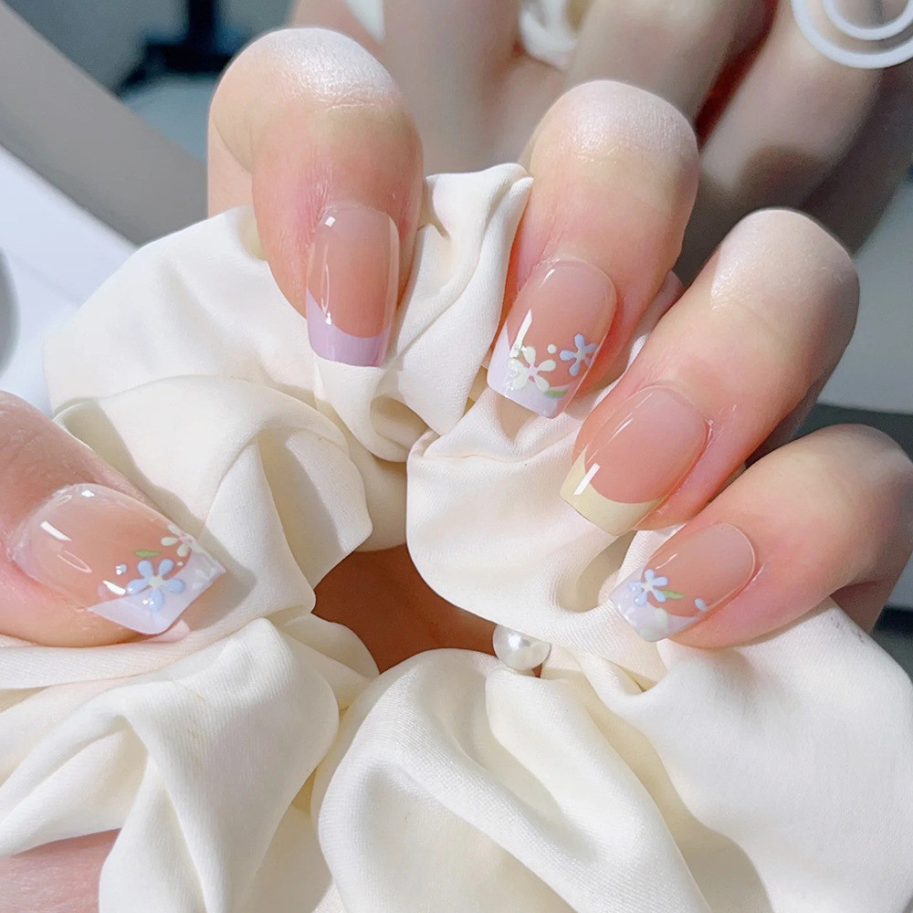 30 piezas de uñas postizas en caja, uñas de alta gama populares para llevar, puntas de uñas versátiles y de moda, gran venta al por mayor.