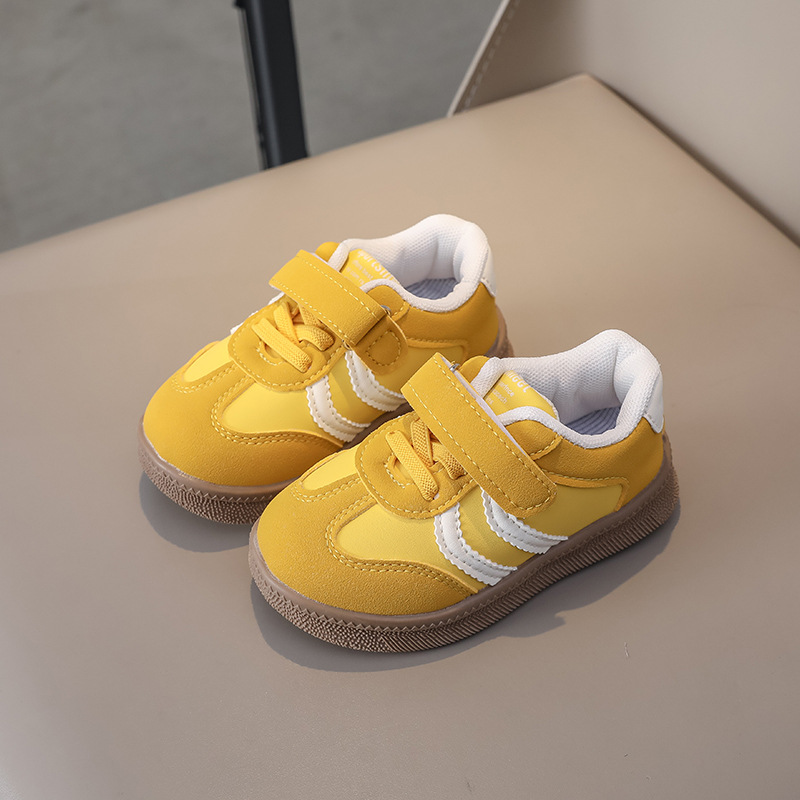 Breathable Retro Sneakers For Kids - Soft Leather Casual Shoes With Hook & Loop Closure - Lightweight & Non-Slip (White/Yellow/Pink, Sizes 21-30)_voghion.com