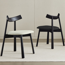 北欧复古实木餐椅家用餐厅新款凳子餐饮商用中古风极简带靠背椅子