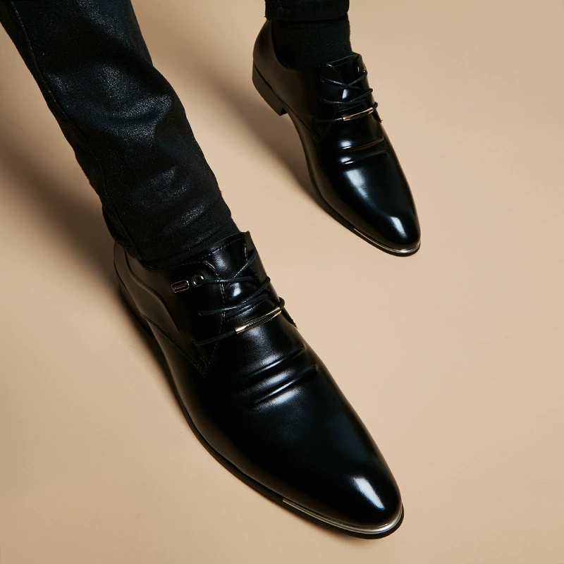 Острая деловая повседневная кожаная обувь мужская черная ортогональная английская мода дышащая парикмахерская мужская обувь поддерживает зашифровку