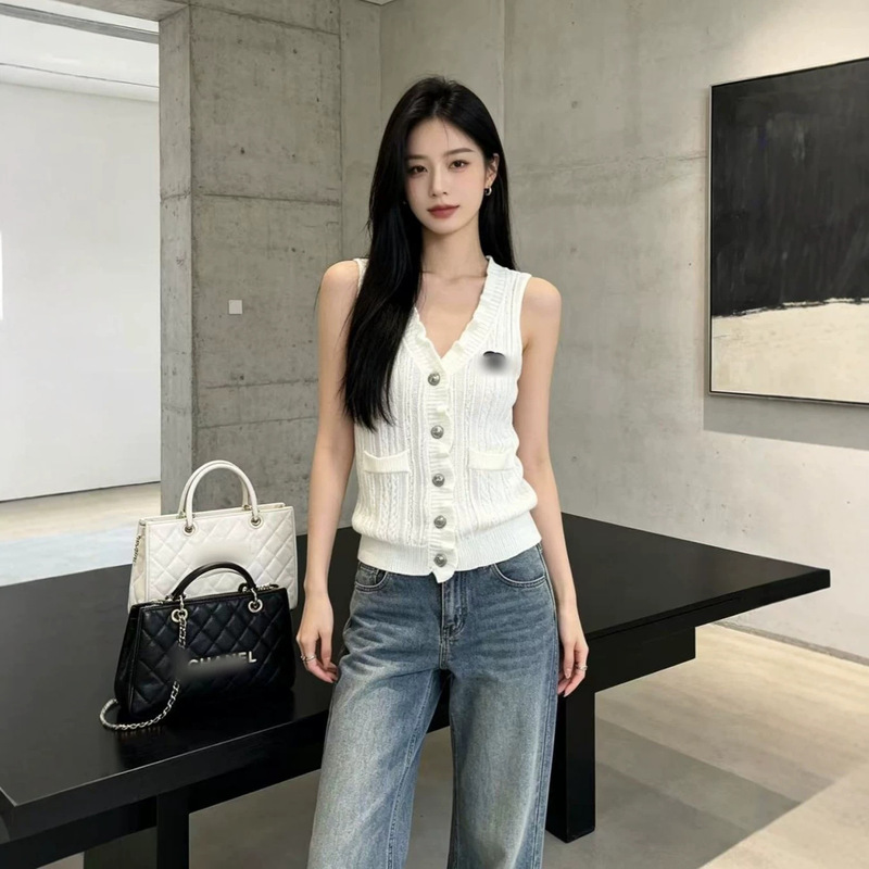 Shenzhen Nanyou High-Quality Version Ch Brand 26 Summer New Solid Color Lace Simple V-Neck Knitted Vest Cardigan Shenzhen Nanyou High-Quality Version Ch Brand 26 Summer New Solid Color Lace Simple V-Neck Knitted Vest Cardigan