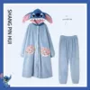 Old Stitch с брюками