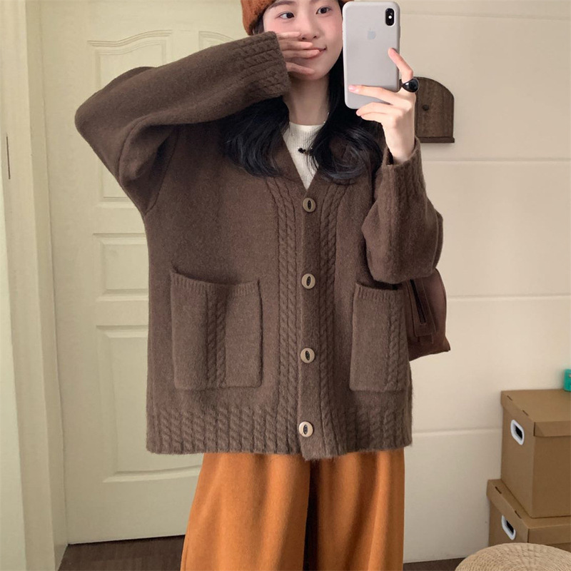 软糯V领麻花毛衣外套女秋冬新款宽松慵懒风加厚大码针织开衫上衣|undefined