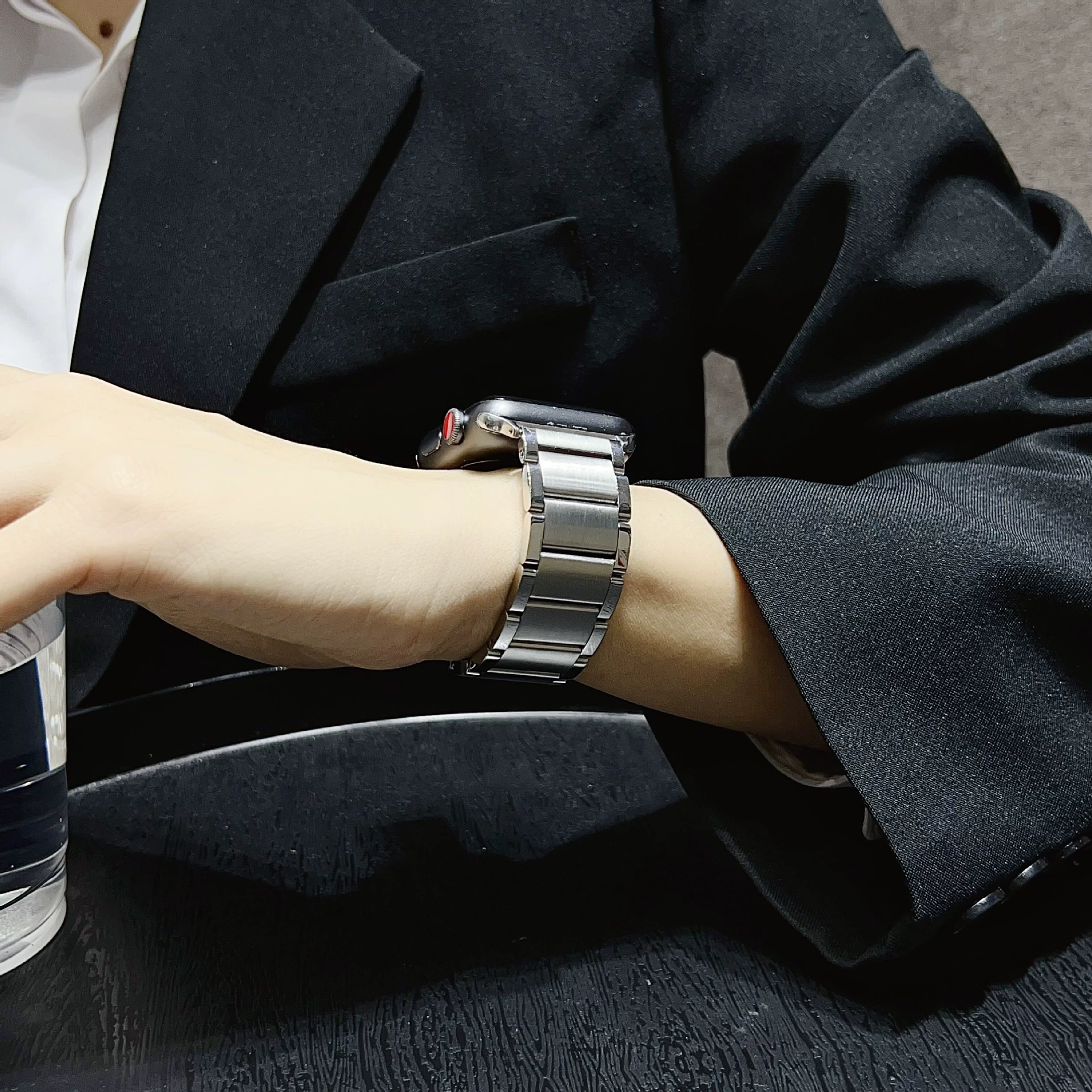 Пояс Xiaoman быстрая разборка ремень подходит для AppleWatchs9s8S7 Apple продвинутый стальной ремень iwatchse летний для мужчин и женщин