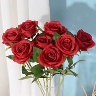 Wholesale Simulation Rose Silk Flower Home Living Room Decoration Slip Artificial Single Red Rose Flower Bouquet