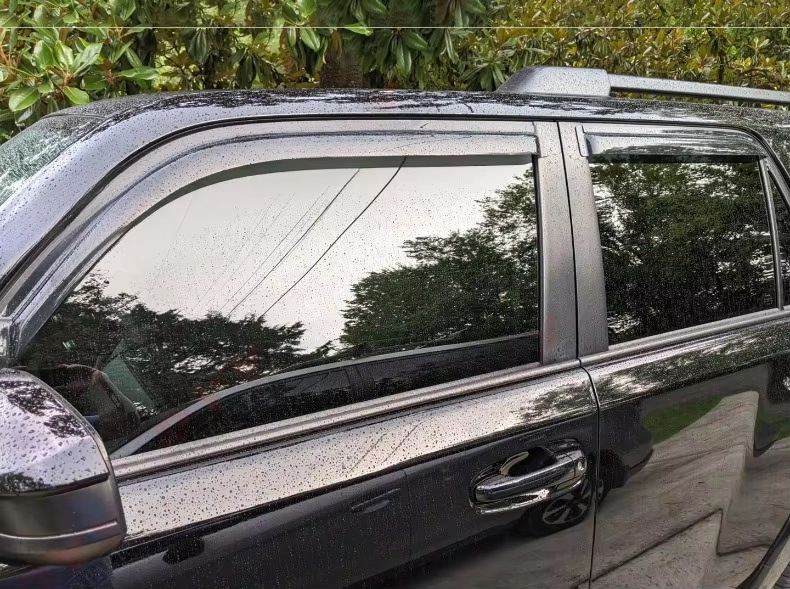 Suitable for 2026 Toyota Hilux Travo four-door rain guards, window rain shields, rain protection modification