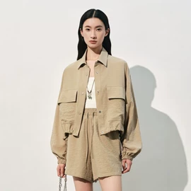 女式针织衫;女式T恤;女式衬衫