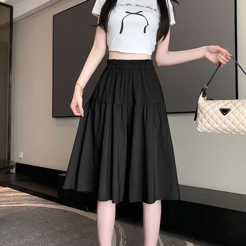 검은색