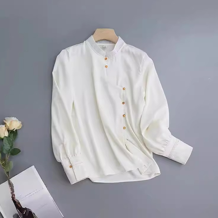 Spring apricot retro fashionable design shirt