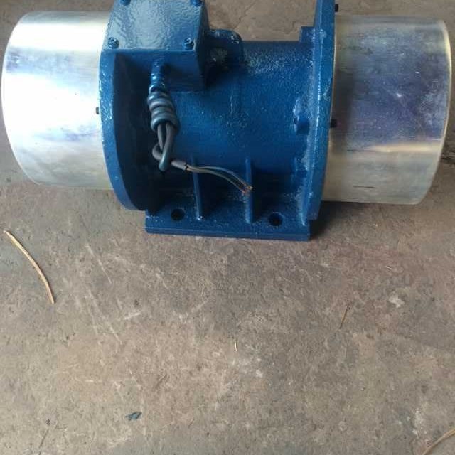 XVM-A140-4振动电机 功率10.00KW电动机新乡机械设备电动机