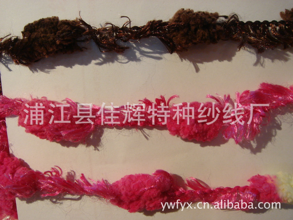 厂家供应 新款 毛线批发 波纹纱 花色特种纱线