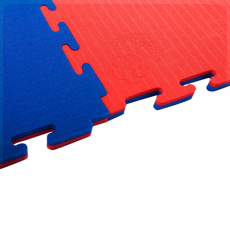 Fábrica directa / al por mayor / personalizada xpe karate almohadilla de empalme! Resistente al deslizamiento, amortiguamiento, desgaste y protección ambiental