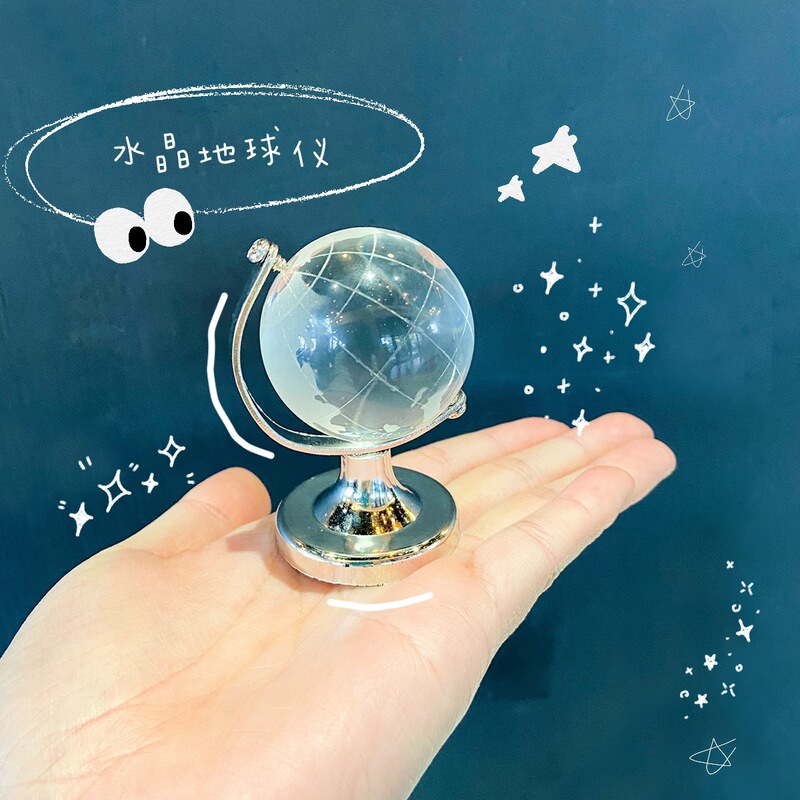 Simple ins style mini globe girl heart creative desktop decoration desk decoration transparent New Year gift Simple ins style mini globe girl heart creative desktop decoration desk decoration transparent New Year gift