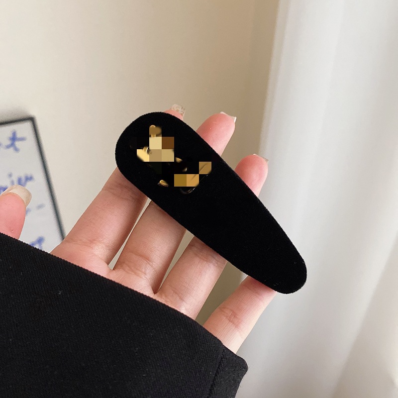 Apenada carta horquilla ~ terciopelo negro accesorios para el cabello retro estilo francés Chanel clip de pelo clip de tiburón arco tocado