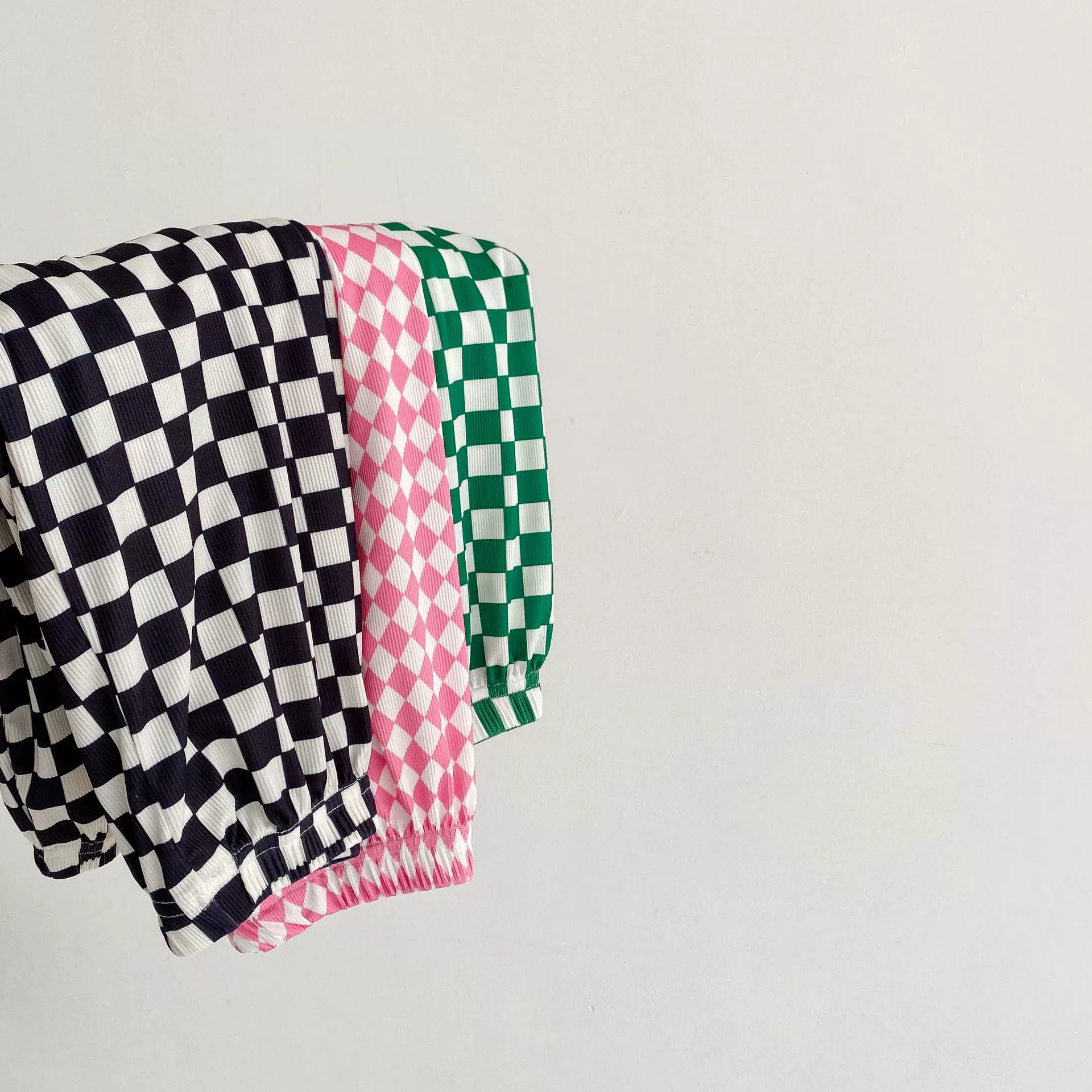 Детские брюки с защитой от комаров в клетку, новинка лета 2024, стильные повседневные брюки для мальчиков и девочек, длинные брюки в корейском стиле