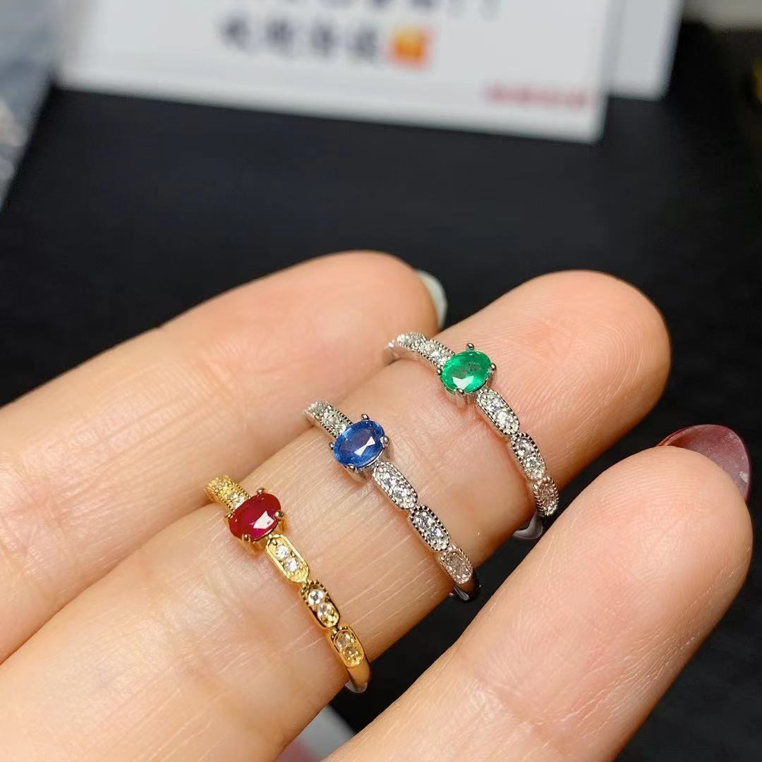 sapphire ring with stone jade