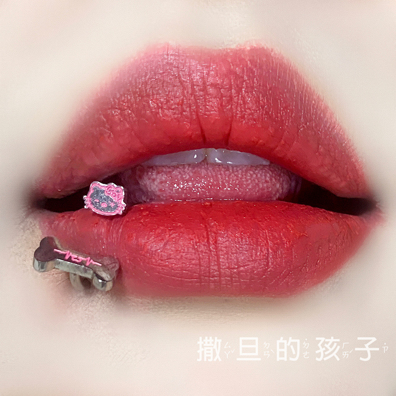 Labret stud lip piercing jewelry styling detail