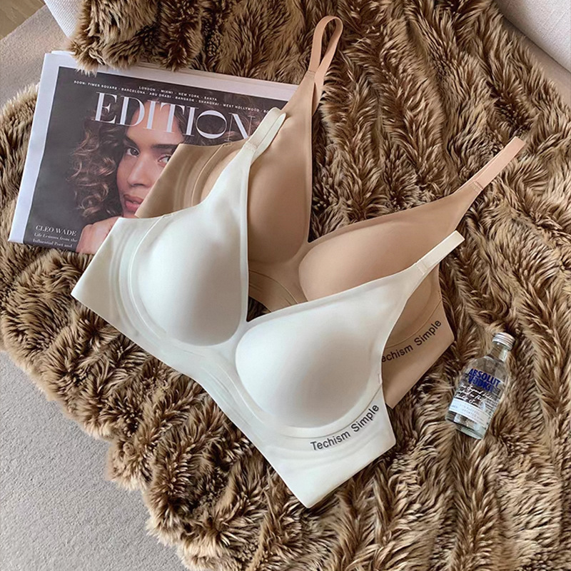 Seamless Deep V Letter Bra for Women with Small Busts, Push-Up, Skin-Friendly Jelly Strips, Soft Support, Side Breast Reduction, Anti-Sagging Bra Seamless Deep V Letter Bra for Women with Small Busts, Push-Up, Skin-Friendly Jelly Strips, Soft Support, Side Breast Reduction, Anti-Sagging Bra