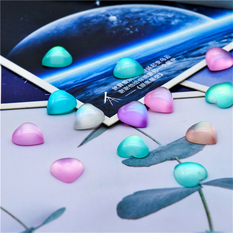 Internet Hot Love Shape Resin Light Cat's Eye Creative Handmade diy Japanese Color Love Nail Decoration Internet Hot Love Shape Resin Light Cat's Eye Creative Handmade diy Japanese Color Love Nail Decoration