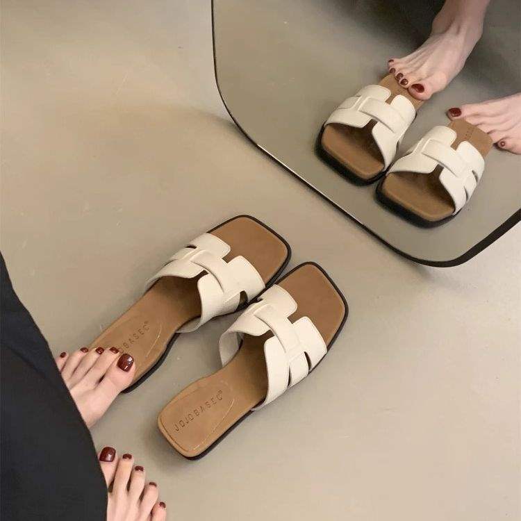 坡跟厚底拖鞋女夏外穿2025新款度假配裙子一字拖法式绝美方头凉鞋